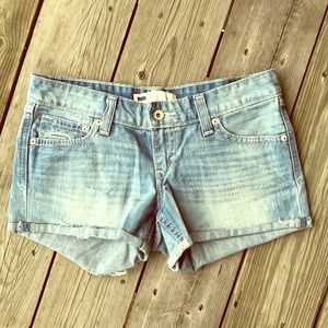 Levi’s shorts